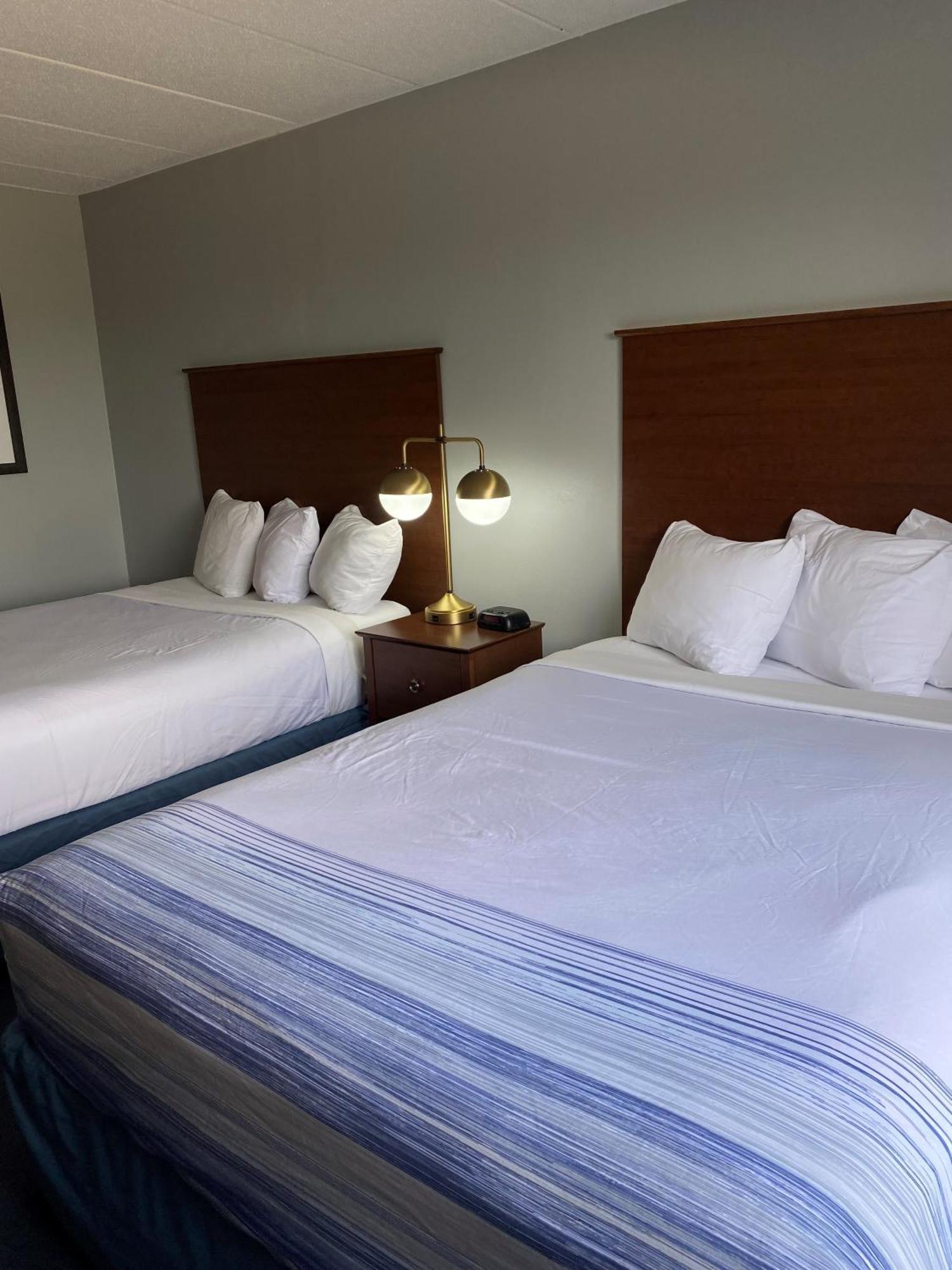 Americinn By Wyndham Webster City Eksteriør bilde